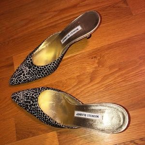 Manolo Blahnik // Mules